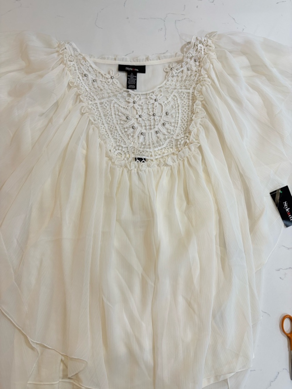 2-Piece Style & Co. Cream Crochet Yoke Flowy Tunic With Cami Large - Picture 13 of 16
